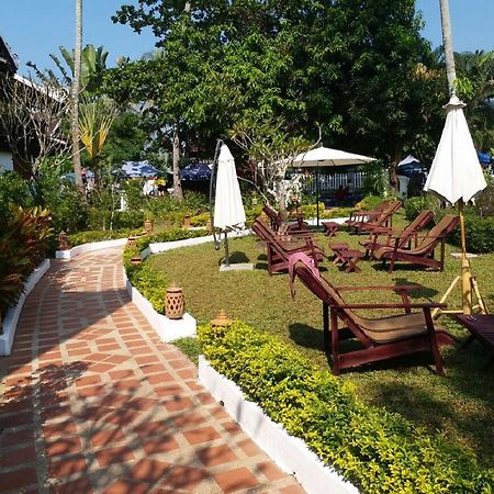 לואנג פרבאנג Royal Peacock Boutique Hotel מראה חיצוני תמונה